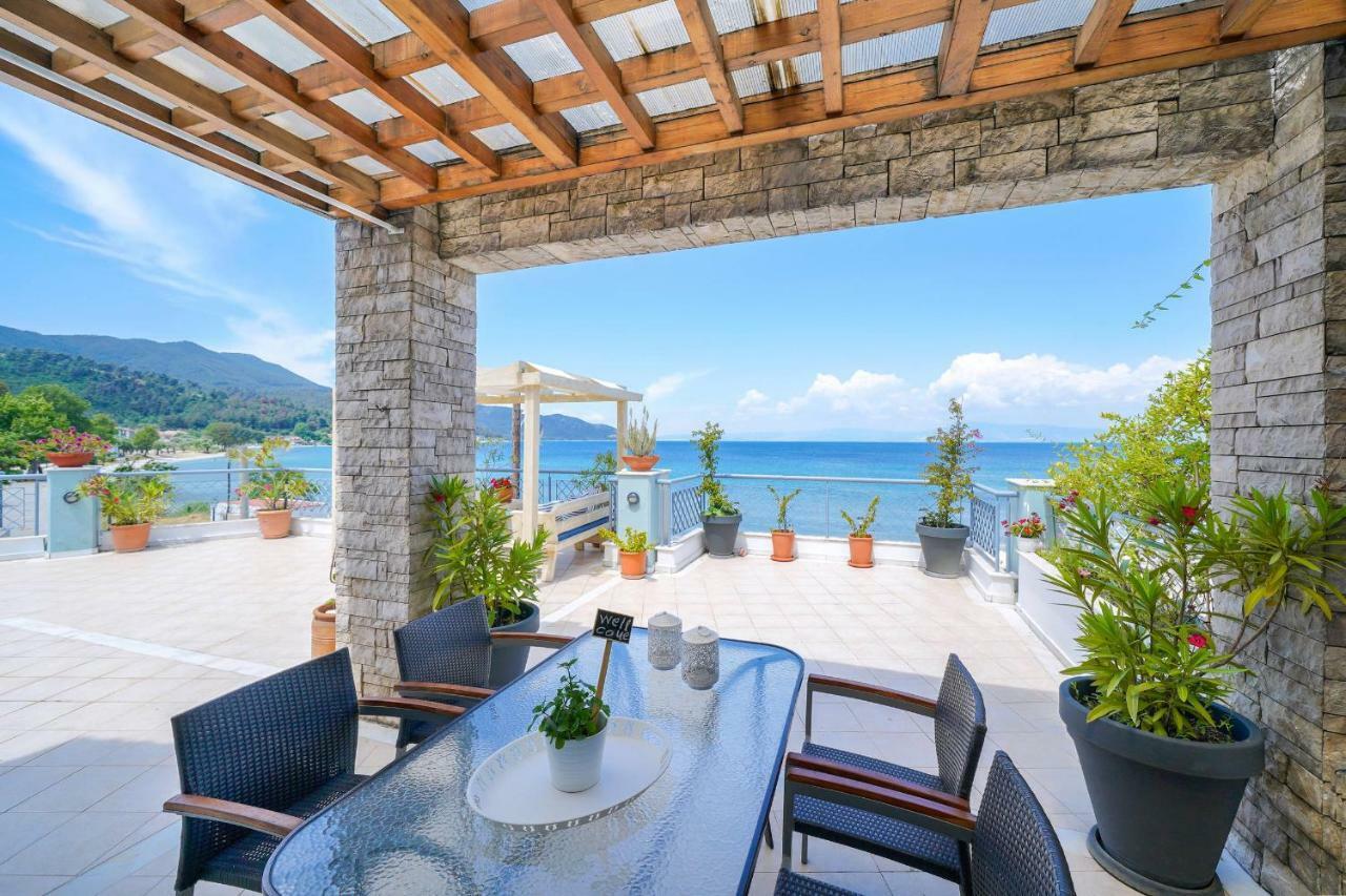 Lina'S Sea View Apartments Thasos Extérieur photo